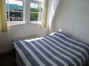 Guest bedroom - click for photo gallery